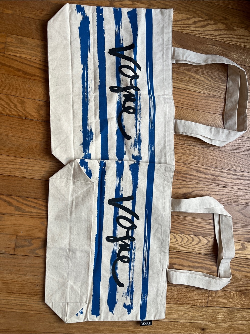 Vogue tan/blue striped tote bag, NWOT